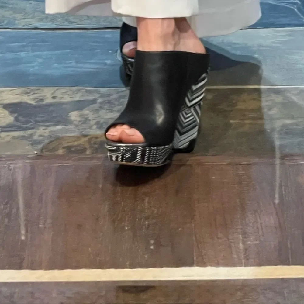Sam Edelman Kylie Wedge Mule Black Size 7